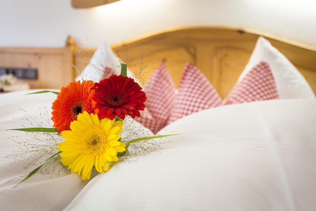 Hotel Garni Hanslerhof " Urlaub Am Bauernhof " Герлос Екстериор снимка
