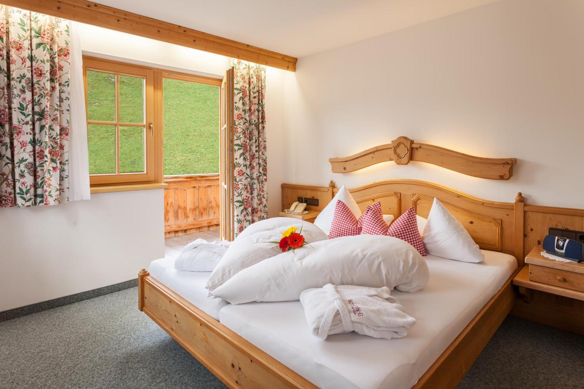 Hotel Garni Hanslerhof " Urlaub Am Bauernhof " Герлос Стая снимка
