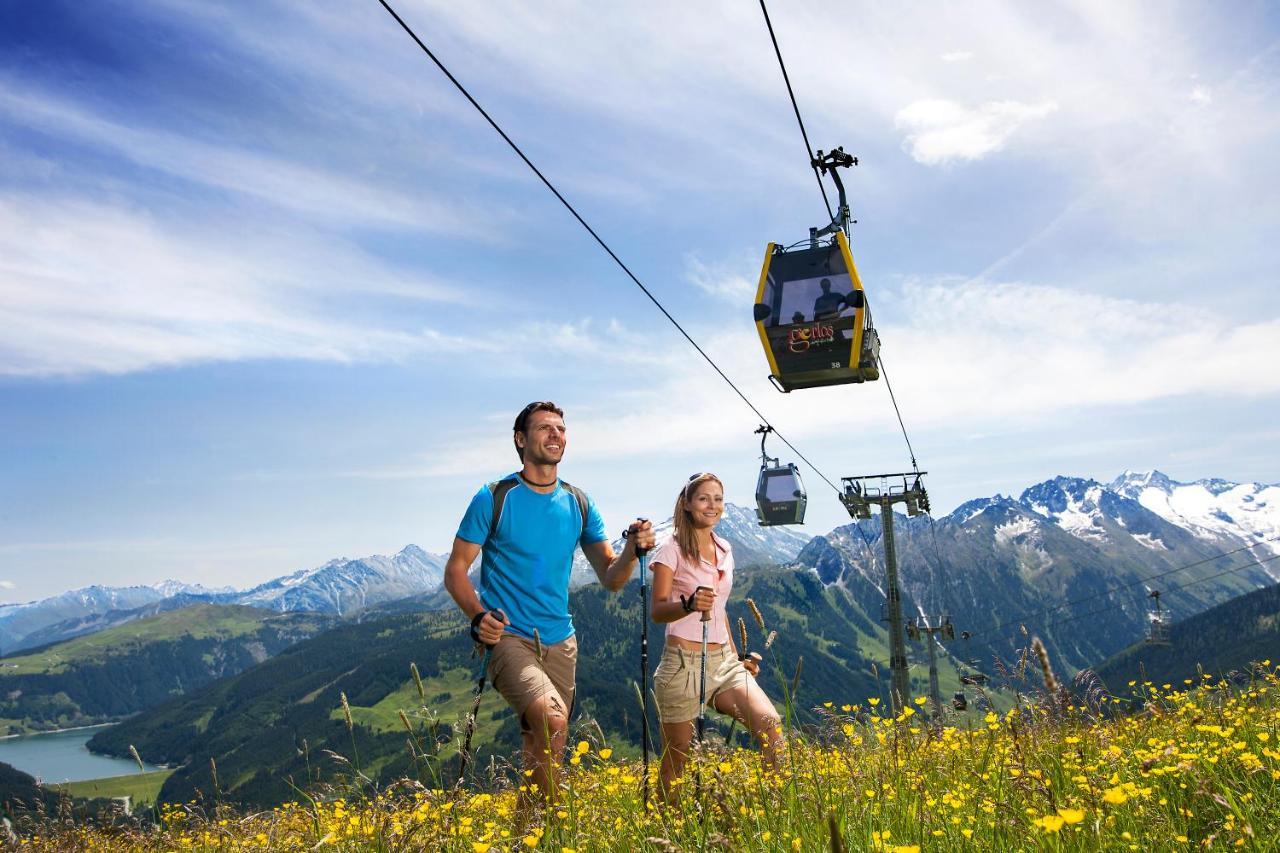 Hotel Garni Hanslerhof " Urlaub Am Bauernhof " Герлос Екстериор снимка